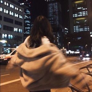 Meet your Posher, Rina